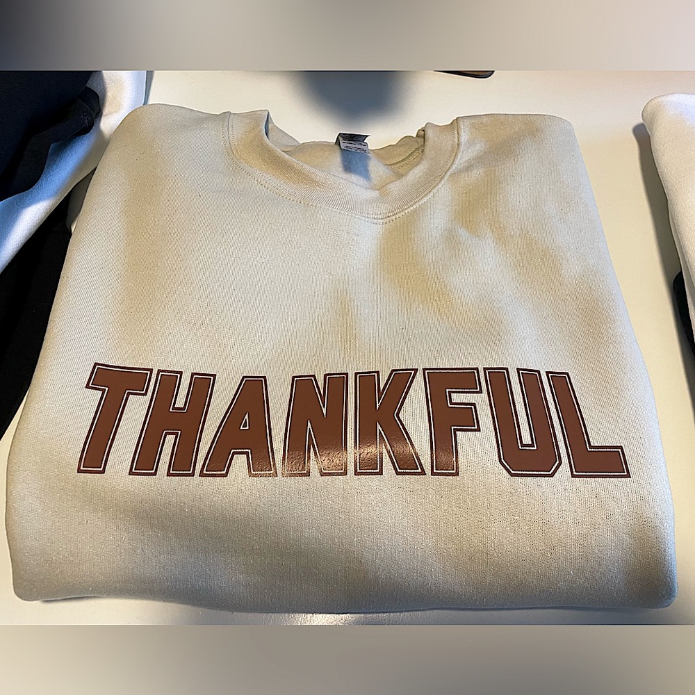 THANKFUL crewneck sweatshirt